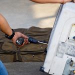 W jaki sposób zrelaksować się w spa i basenie? Instrukcja dla osób szukających całkowitego wyciszenia